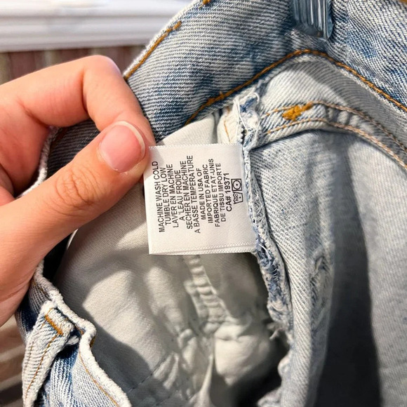 REDONE x Levi's Light Wash Distressed Cutoff Denim Shorts 28 FLAWED - Picture 9 of 10